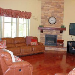 Assisted Living of Draper - Living room.