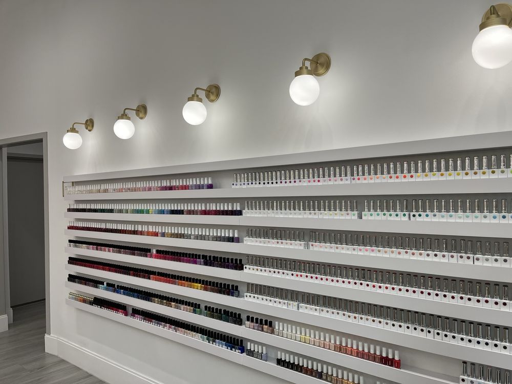 nailsaloon - National Landing