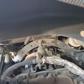 Mobile Diesel Doctors - Drove 2 hours to san jose to replace a broken shift tower on this freightliner Columbia. - Commercial Truck Repair Near Me Mobile Diesel Doctors - Drove 2 hours to san jose to replace a broken shift tower on this freightliner Columbia. - Commercial Truck Repair Near Me