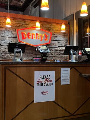 Denny's by null