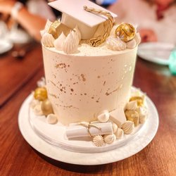My College Graduation Cake from Earth & Sugar