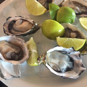 Mariscos Los Arcos - Fresh oysters - Mexican Near Me - Van Nuys, California Mariscos Los Arcos - Fresh oysters - Mexican Near Me - Van Nuys, California