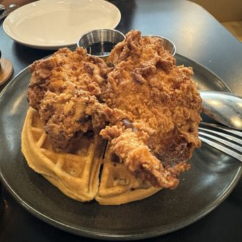 Eating House - Chicken and waffles - Beer, Wine & Spirits Near Me - Miami, Florida