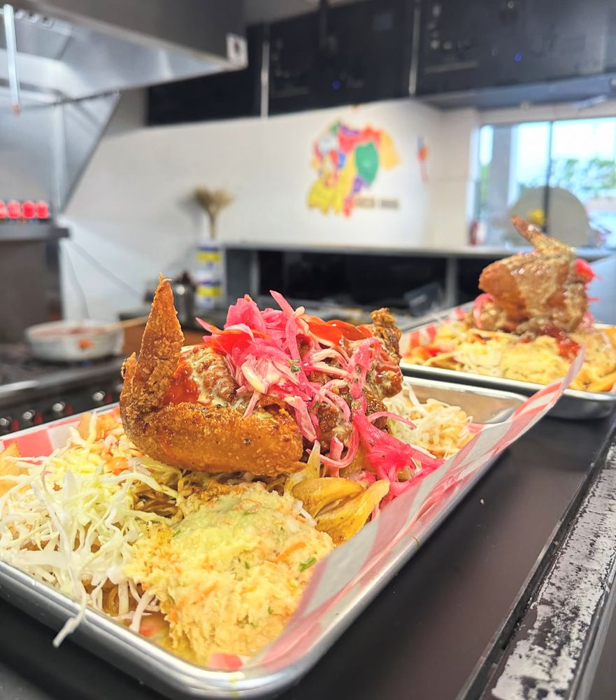 Típicos La Virtud Grill