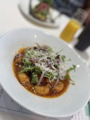 Common Bond Bistro & Bakery by null