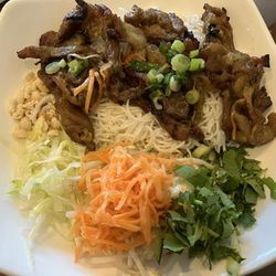 Vermicelli noodles with Grilled Pork