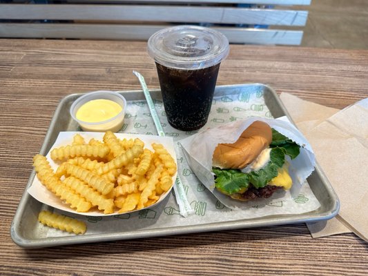 Shake Shack Midtown Tampa by null