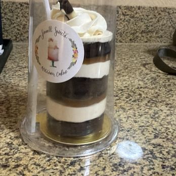 Sewell Sweets - Chocolate salted-caramel cake - Custom Cakes Near Me - Salem, Oregon Sewell Sweets - Chocolate salted-caramel cake - Custom Cakes Near Me - Salem, Oregon