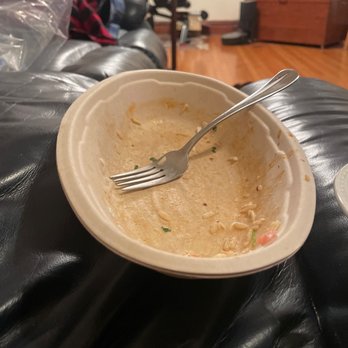 Chipotle Mexican Grill - Half full bowl - Mexican Near Me - Chicago, Illinois