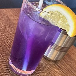 Butterfly Pea flower iced tea Butterfly Pea flower iced tea
