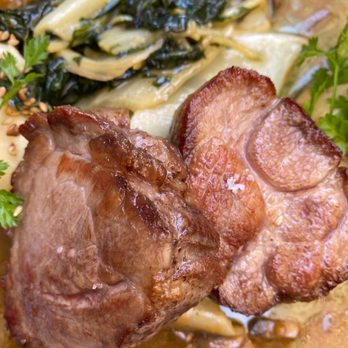 Court bouillon - Pork - French Near Me - Lyon, 69