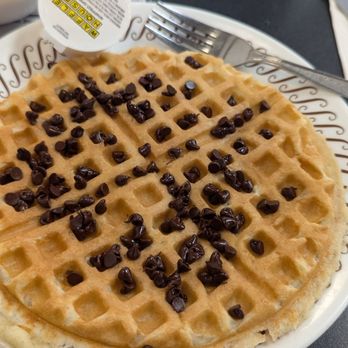 Waffle House - Chocolate chip pancakes - Breakfast & Brunch Near Me - Atlanta, Georgia Waffle House - Chocolate chip pancakes - Breakfast & Brunch Near Me - Atlanta, Georgia