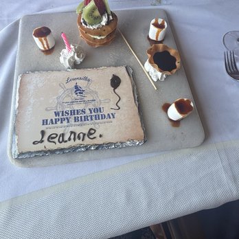 Lorenzo's - Birthday dessert - Italian Near Me - Cancún, AGU