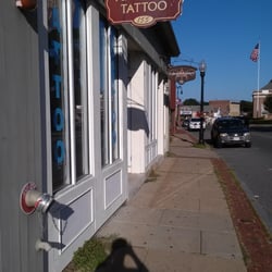 Pushing Ink - Street view