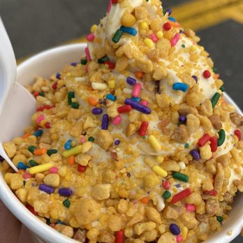 Dairy Witch Ice Cream - Soft serve pumpkin ice cream w/ crunch - Ice Cream & Frozen Yogurt Near Me - Salem, Massachusetts