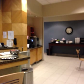 Admirals Club - Airport Lounges Near Me - Phoenix, Arizona