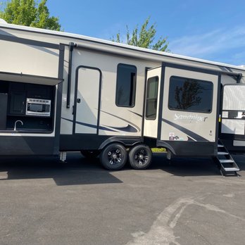 Forest River RV Medford - Here she is! Beautiful right !   What a joke, we were swindled.  And now we're stuck - RV Dealers Near Me - Medford, Oregon