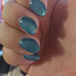 Lady Nails & Spa - Gel x with cat eye
