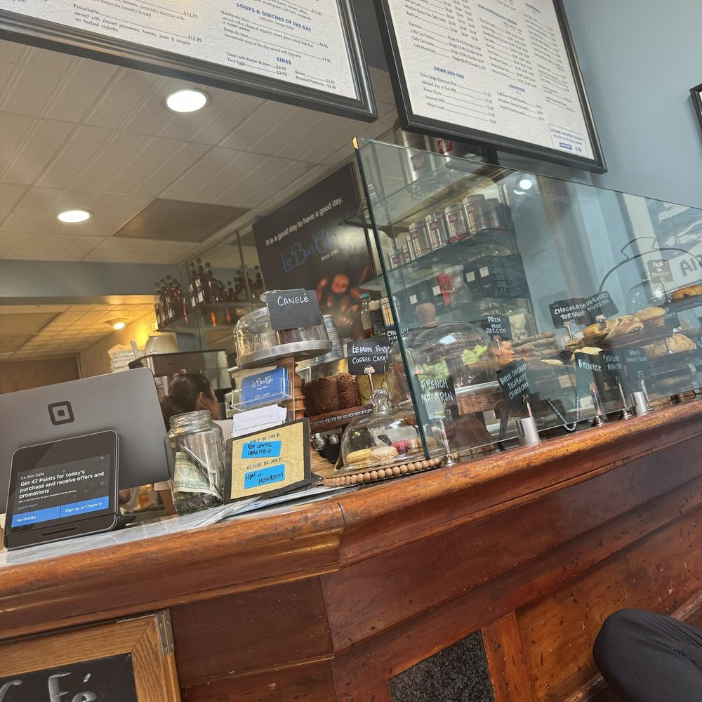 Le Bon Cafe - Coffee & Tea Near Me - Washington, DC, District of Columbia Le Bon Cafe - Coffee & Tea Near Me - Washington, DC, District of Columbia