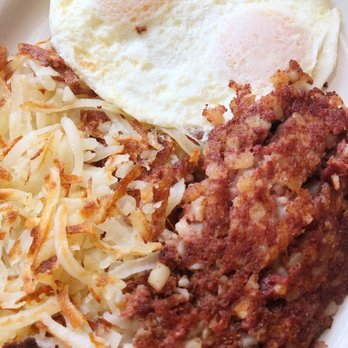 Benny's Family Dining - Corned beef hash with 2 over medium eggs and hash browns - Sandwiches Near Me - Ann Arbor, Michigan
