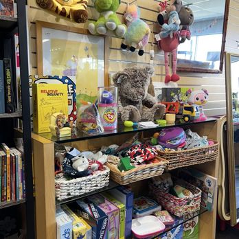 Assistance League Thrift Shop - Used, Vintage & Consignment Near Me - Long Beach, California