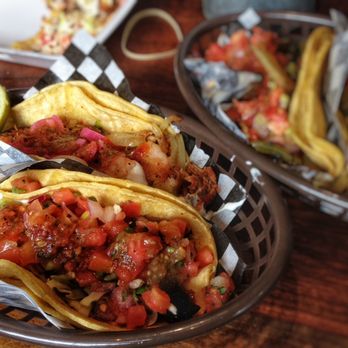 Seven Lives Tacos y Mariscos - Mexican Near Me - Toronto, Ontario