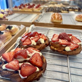 Paris Baguette - Bakeries Near Me - Pleasant Hill, California Paris Baguette - Bakeries Near Me - Pleasant Hill, California