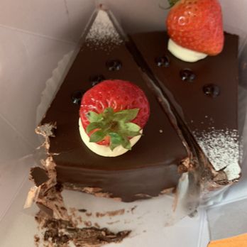 Paris Baguette - Coffee & Tea Near Me - Irvine, California Paris Baguette - Coffee & Tea Near Me - Irvine, California