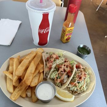 Good Stuff Burgers - Mahi mahi taco special - Salad Near Me - Los Angeles, California Good Stuff Burgers - Mahi mahi taco special - Salad Near Me - Los Angeles, California