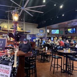 McBride's North - Dining area