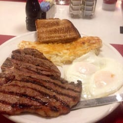 Grand Café - T-bone after a night of dancing..awesomeness!!!