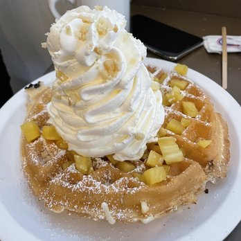 Eggs 'n Things - Waikiki Beach Eggspress - Basic Mochi Waffle - Breakfast & Brunch Near Me - Honolulu, Hawaii Eggs 'n Things - Waikiki Beach Eggspress - Basic Mochi Waffle - Breakfast & Brunch Near Me - Honolulu, Hawaii