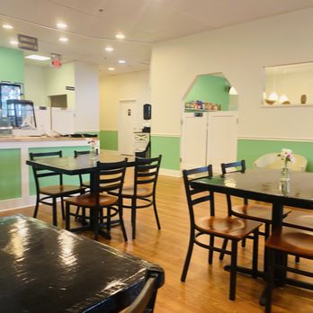 La Campirana Catracha - La Campirana dining area - Latin American Near Me - Fredericksburg, Virginia La Campirana Catracha - La Campirana dining area - Latin American Near Me - Fredericksburg, Virginia