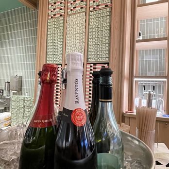 MATILDA - Updated April 2025 - 33 Photos & 16 Reviews - 1600 Snow Creek