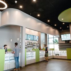 Dr Z Leaf - Dr. Z Leaf Tulsa Dispensary