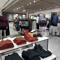 Lululemon Athletica