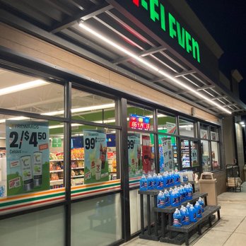 ClearN'Visible Window Cleaning - 7-Eleven commercial contractor handle once a month - Window Washing Near Me - Arvada, Colorado