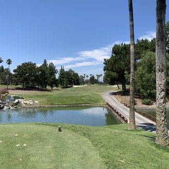 Tustin Ranch Golf Club - 1st tee - Golf Near Me - Tustin, California Tustin Ranch Golf Club - 1st tee - Golf Near Me - Tustin, California