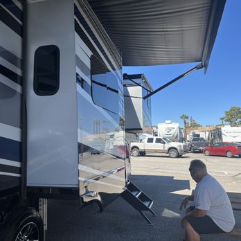 Red Rock RV Wash - Carnuba Waxed - Auto Detailing Near Me