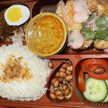 Potluck Hawker Eatery - Fried Chicken Cutlet Curry Nasi Lemak - Indonesian Near Me - Vancouver, British Columbia Potluck Hawker Eatery - Fried Chicken Cutlet Curry Nasi Lemak - Indonesian Near Me - Vancouver, British Columbia