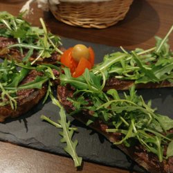 La Stella Nera - Bruschetta mit Olivenpaste