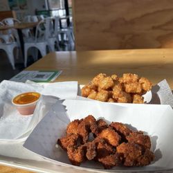 BB's Crispy Chicken - Gluten-free chicken nuggets, tots, and mango sweet-sour sauce