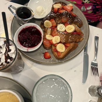 The Breakfast Corner - French toast - Breakfast & Brunch Near Me - St. Louis, Missouri The Breakfast Corner - French toast - Breakfast & Brunch Near Me - St. Louis, Missouri