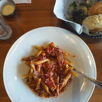 Marino's - Chicken Bolognese with Penne and Garlic Bread - Pizza Near Me - Miami, Florida Marino's - Chicken Bolognese with Penne and Garlic Bread - Pizza Near Me - Miami, Florida
