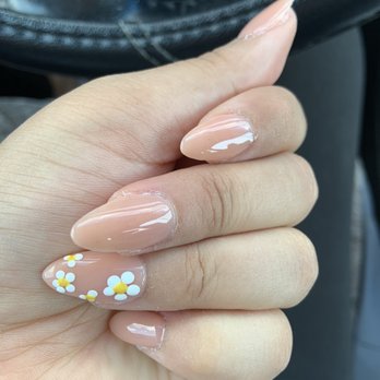 Happy Nails & Spa - Not worth $65 (after the extra charge for design and the tip). They look okay in the picture but they're terrible up close. - Nail Salons Near Me - Balch Springs, Texas