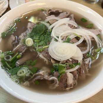 DT Noodle - Well done beef and flank steak soup - I think it was 27 without tripe - super good - Vietnamese Near Me - Roseville, California DT Noodle - Well done beef and flank steak soup - I think it was 27 without tripe - super good - Vietnamese Near Me - Roseville, California