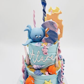 Caitlyn’s Sweets - Under the sea theme cake - Desserts Near Me Caitlyn’s Sweets - Under the sea theme cake - Desserts Near Me