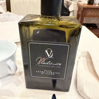 Ristorante Vladimiro - Vladimiro Extra Virgin Olive Oil - Italian Near Me - Rome, RM