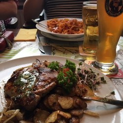 Schmückers - Holzfäller und Bacon-Chesse Burger echt lecker
