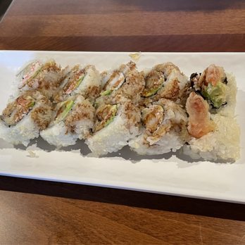Kuma Sushi - Crunch roll - Sushi Bars Near Me - Reno, Nevada Kuma Sushi - Crunch roll - Sushi Bars Near Me - Reno, Nevada